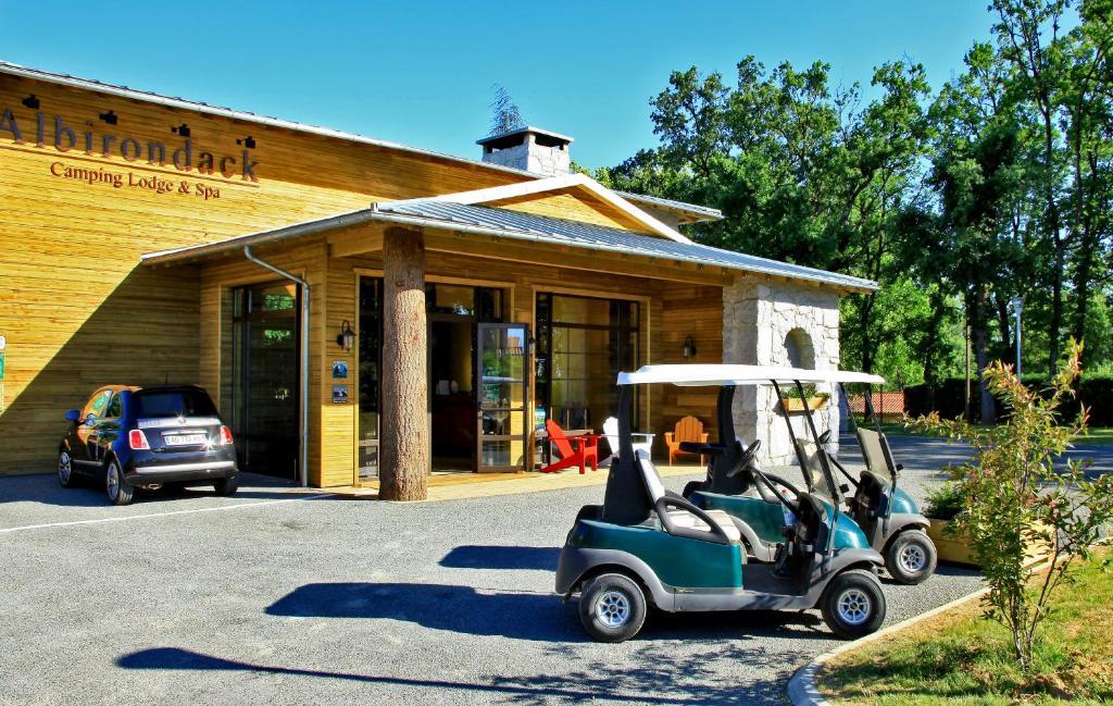 Albirondack Camping Lodge & Spa Eksteriør bilde