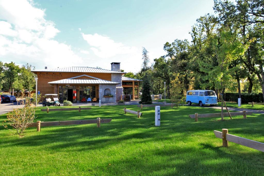 Albirondack Camping Lodge & Spa Eksteriør bilde
