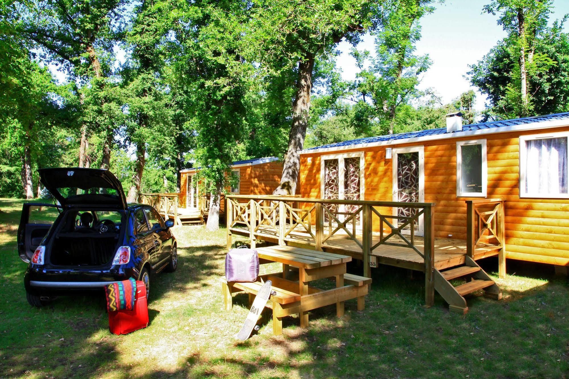 Albirondack Camping Lodge & Spa Eksteriør bilde